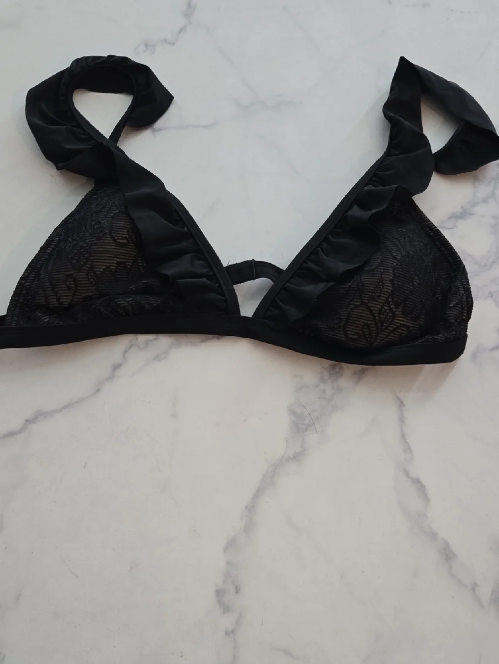California Waves Womens Crochet Ruffled Bikini Swim Top Black Swimsuit Sz XL NWT